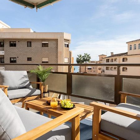 Sea View 2 Bedroom Apartment 2 Min Away From The Beach Torremolinos Luaran gambar