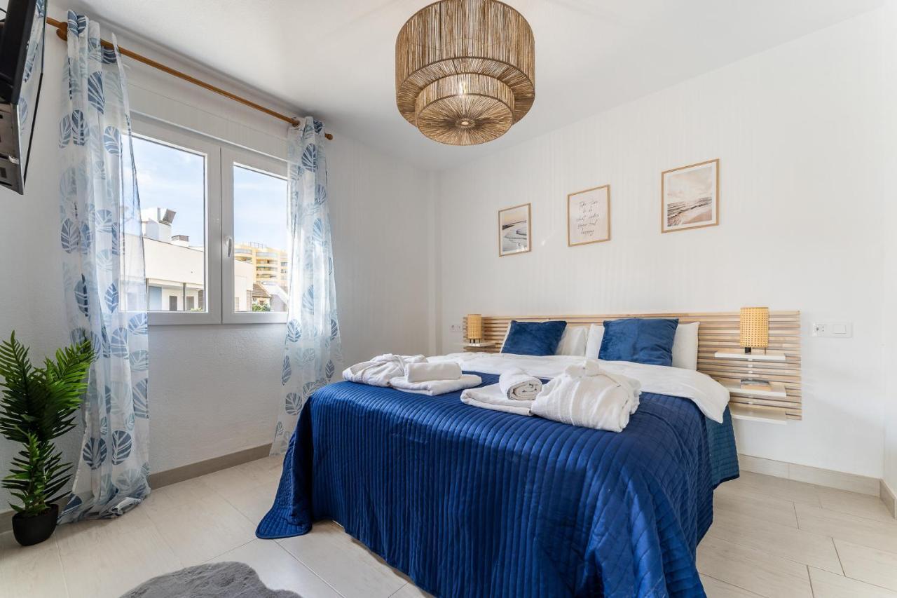 Sea View 2 Bedroom Apartment 2 Min Away From The Beach Torremolinos Luaran gambar