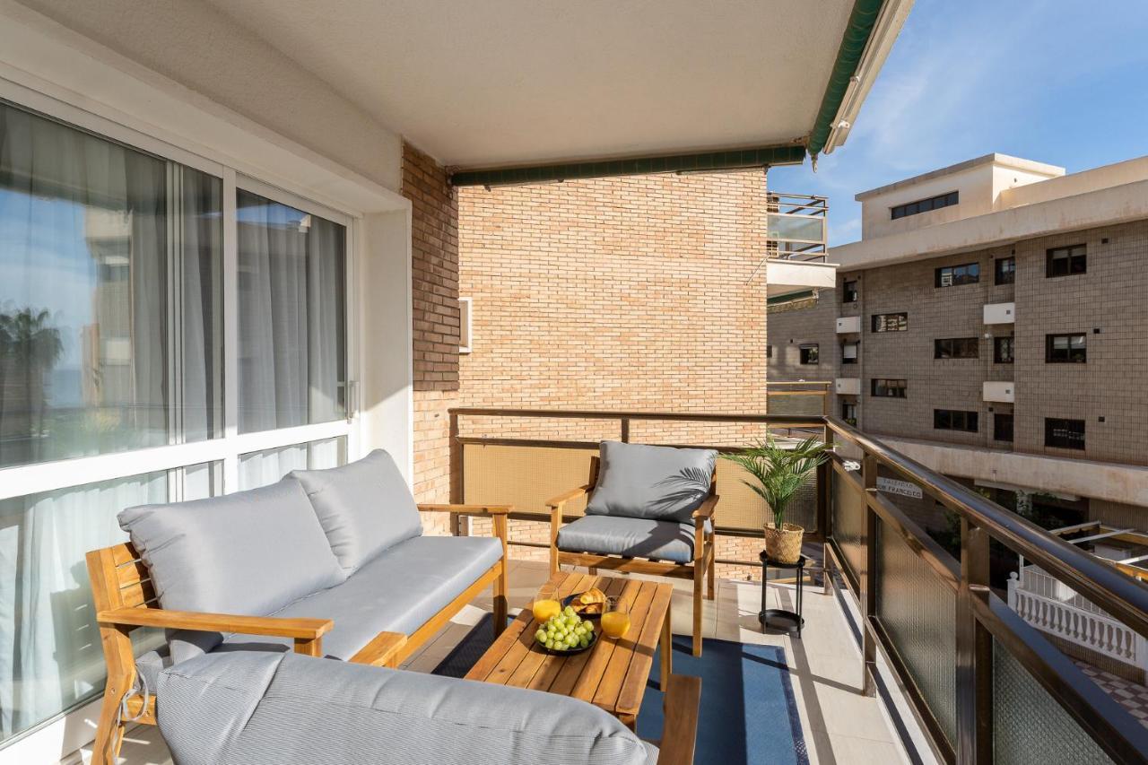 Sea View 2 Bedroom Apartment 2 Min Away From The Beach Torremolinos Luaran gambar